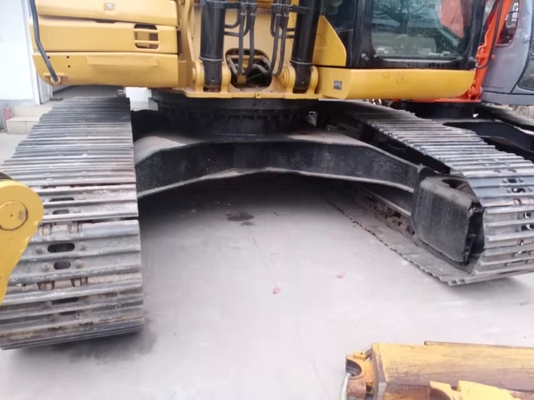 CAT 325D Gebrauchtbagger mit 0,8m3 Eimer-Kapazität und CAT-Motor in ausgezeichnetem Zustand