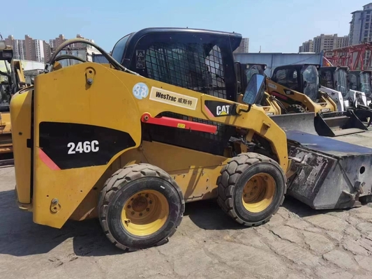 Japan Gebrauchtradlader Caterpillar 246C mit YUNNEI-Motor und Originalfarbe