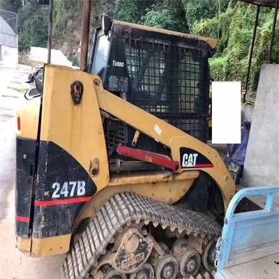 42 kW gebrauchtes Caterpillar CAT 247B-Skid-Steer-Lader mit anderer Hydraulikpumpe in Japan