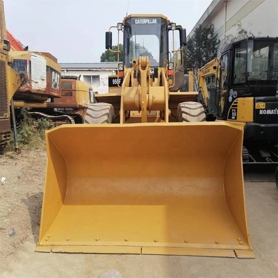 Gebrauchtes Caterpillar 950F Frontlader mit Radbewegung und 44,7 KW Leistung aus Japan