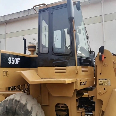Gebrauchtes Caterpillar 950F Frontlader mit Radbewegung und 44,7 KW Leistung aus Japan