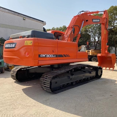 Japan Original Traktormaschine Doosan DX300LC Gebraucht Bagger mit kostenlosem Versand heute
