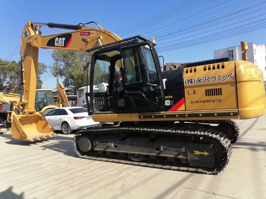 Gebrauchtes Caterpillar Bagger Cat320D2 aus Japan mit 20 Tonnen Nennlast