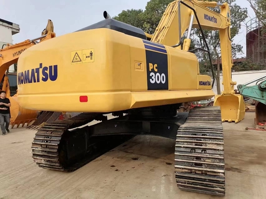 Gebrauchtes Komatsu PC300 Crawler mit geringem Kraftstoffverbrauch und geringen Emissionen