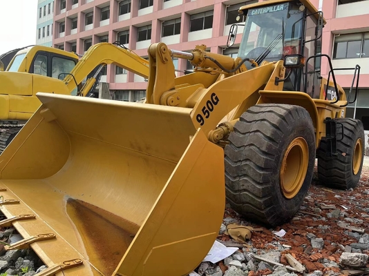 Gebrauchtes CAT-Backhoe-Ladegerät Vorteile Niedrige Arbeitszeiten Ausgezeichneter Zustand Bewegliches Rad