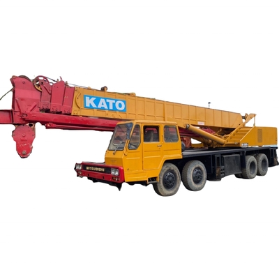 Kato NK-500E Gebrauchtkran mit geringer Arbeitszeit und gutem Zustand zu erschwinglichen Preisen