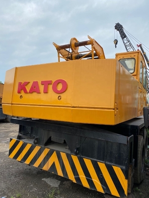 Kato NK-500E Gebrauchtkran mit geringer Arbeitszeit und gutem Zustand zu erschwinglichen Preisen