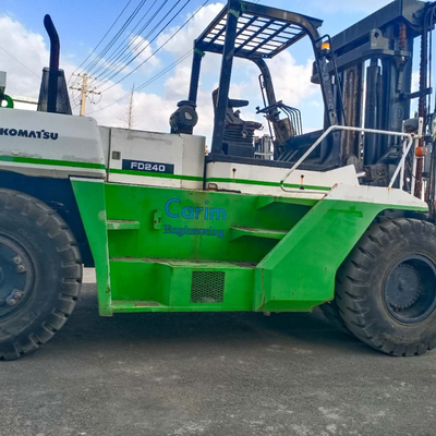 2020 Radmaschine Komatsu FD240 Gebraucht Gabelstapler aus Japan Hydraulische Originalmaschine