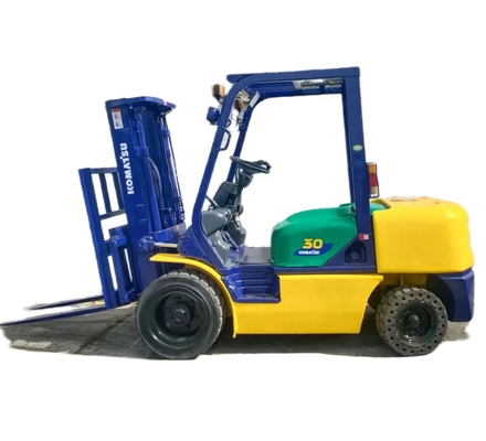 2022 Japan Original 3-Tonnen Gabelstapler KOMATSU FD30 FD35 FD40 FD45 FD50 mit YANMAR-Motor