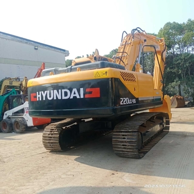 Gebraucht Digger Hyundai 220LC-9S Bagger 20 Tonnen mit 0,3m3 Eimer Kapazität in Korea