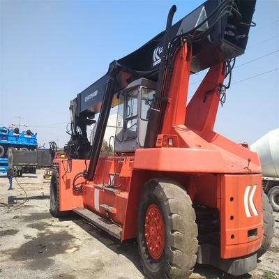 90% Kalmar Reach Stacker DRD450 Turmkranich 45 Tonnen Container Teleskop-Handler