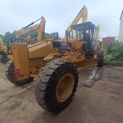 Gebrauchtes CAT140H Motor-Graders mit Straßenreifen und Cummins Motor in gutem Zustand