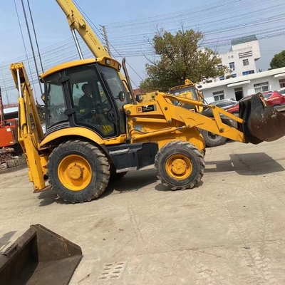 Gebraucht Japan JCB 3CX Baggerlader Traktor 127kw Betriebsgewicht 10 Tonnen