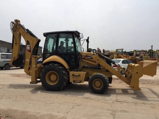 CAT 430F Gebrauchtlader mit 0,2 m3 Eimerfläche und geringer Arbeitszeit