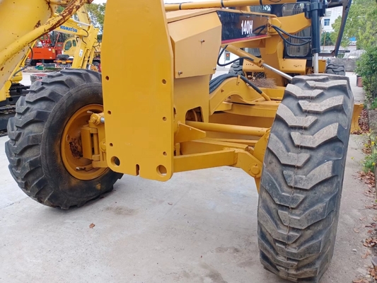 Gebrauchtes, in gutem Zustandes Radgrader CAT 140H aus Japan Original