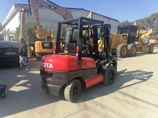 Max. Hublast 3TON Diesel Japan Original TOYOTA FD30 Gabelstapler Palettenheber