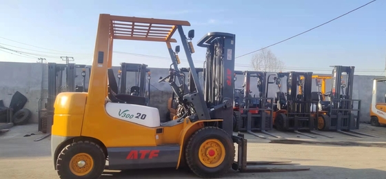 Kleiner Hebewagen 3 TON Elektro-Forklift mit und 0-2000 Arbeitsstunden in gutem Zustand