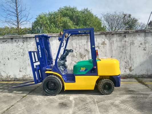 KOMATSU FD30 3 Tonnen Gabelstapler für Gebrauchtpaletten für Lagercontainer