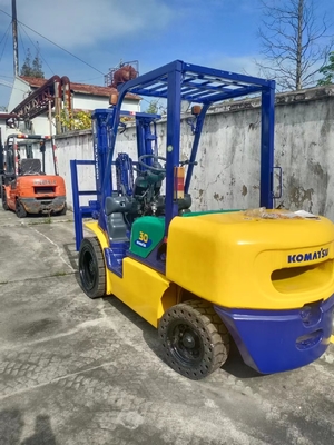 KOMATSU FD30 3 Tonnen Gabelstapler für Gebrauchtpaletten für Lagercontainer