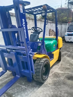 KOMATSU FD30 3 Tonnen Gabelstapler für Gebrauchtpaletten für Lagercontainer