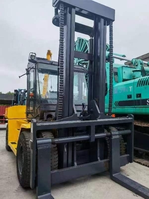 Gebrauchtes KOMATSU FD160 16TON Gebrauchtcontainerfahrzeug in ausgezeichnetem Zustand