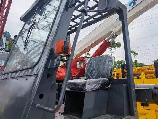 Gebrauchtes KOMATSU FD160 16TON Gebrauchtcontainerfahrzeug in ausgezeichnetem Zustand