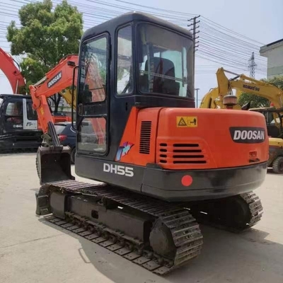 Doosan DH55 Gebraucht Digger 68kw Original Farbe Japan Maschine Gewicht 5500 kg bei erschwinglichen
