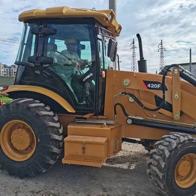 7 Tonnen Nennlast Gebrauchtlader Caterpillar CAT 420F zu erschwinglichen Preisen aus Japan
