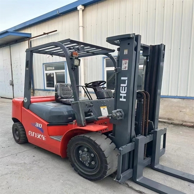 0-2000 Arbeitszeiten verwendet Heli CPCD30 3Ton Diesel-Forklift für einfache Bedienung