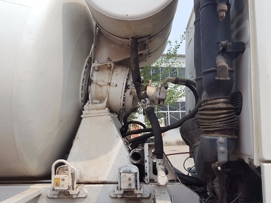 Gebrauchtes Howo 25 Tonnen Betonmischfahrzeug mit 10CBM Kapazität und einzigartiger Verkaufsstelle