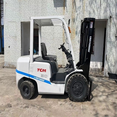Japan In gutem Zustand Gebraucht-TCM 3T Gabelstapler mit einfacher Bedienung und multifunktionaler Funktion