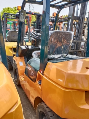TOYOTA FD25 Gabelstapler Diesel Palettenheber für Lebensmittel und Getränke innerhalb Ihres Budgets