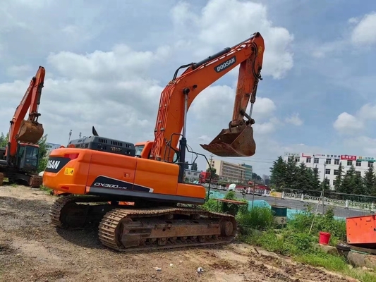 30 TON Gebraucht Doosan DX300LC-9C Hydraulischer Bagger Originalfarbe und EPA-Motor Korea
