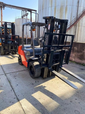 3 Tonnen schwerer TOYOTA FD30 Diesel-Forklift mit hydraulischem Aufzug in ausgezeichnetem Zustand
