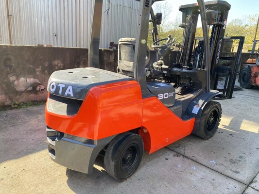 3 Tonnen schwerer TOYOTA FD30 Diesel-Forklift mit hydraulischem Aufzug in ausgezeichnetem Zustand