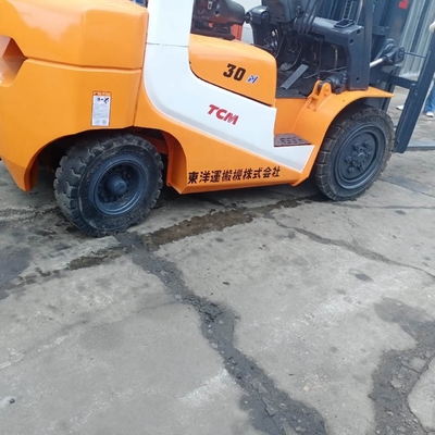 Gebrauchtes TCM 3 Tonnen Diesel-Forklift mit Originalmotor aus Japan