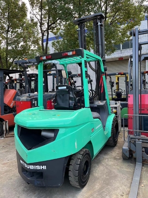 Mitsubishi 35 Gebraucht Gabelstapler 127 kW Leistung