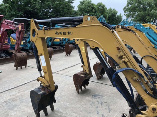 CAT301.5CR Minibagger 2022 Jahr mit geringer Arbeitszeit und 9,8 Rpm Drehgeschwindigkeit