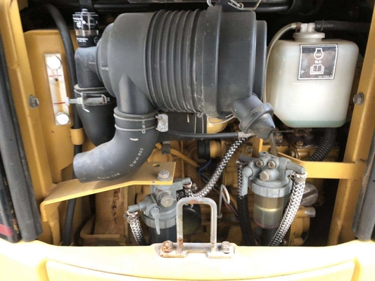 CAT301.5CR Minibagger 2022 Jahr mit geringer Arbeitszeit und 9,8 Rpm Drehgeschwindigkeit