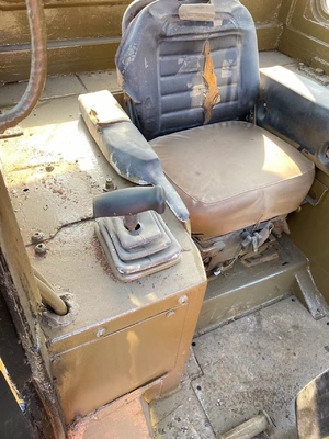 Hohe Betriebseffizienz Japanische Herstellung Caterpillar CAT D5M Bulldozer mit geringer Arbeitszeit