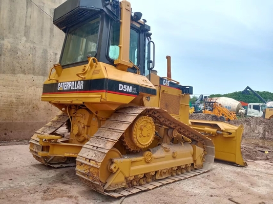 Baumaschine Mini-Bulldozer Caterpillar CAT D5M mit 2,8m3 Dosierkapazität