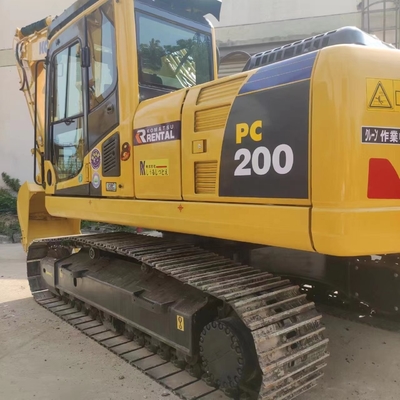 Gebrauchtes KOMATSU PC200-8 Crawler Hydraulisches Bagger in gutem Zustand