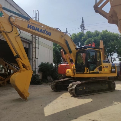Gebrauchtes KOMATSU PC200-8 Crawler Hydraulisches Bagger in gutem Zustand
