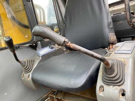 Gebrauchtes Komatsu PC200-6 Bagger mit fortgeschrittenem Hydrauliksystem 19400 KG Maschinengewicht
