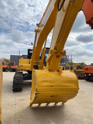 Gebrauchtes Komatsu PC400-7 Bagger mit fortgeschrittenem Hydrauliksystem und 400 kW Motor