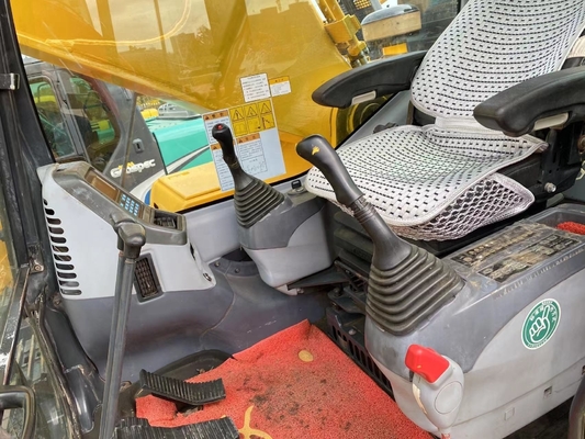 Gebrauchtes Komatsu PC400-7 Bagger mit fortgeschrittenem Hydrauliksystem und 400 kW Motor