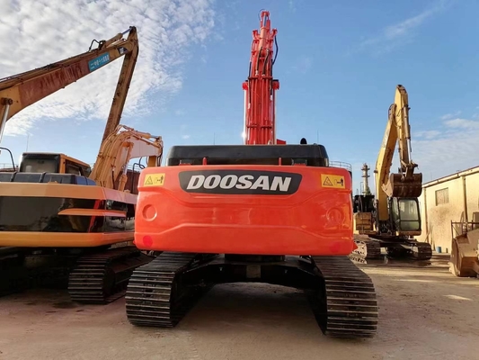 DOOSAN DX300LC Hydraulischer Bagger Beste Niedrigleistung DOOSAN Verwendet Gute Leistung