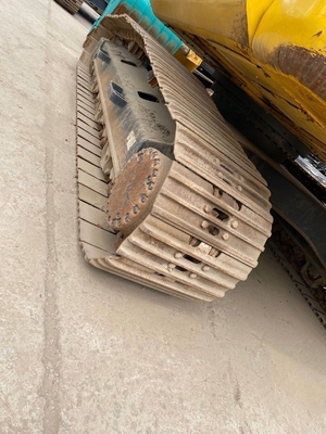 Gut gepflegte KOMATSU PC240 Gebrauchtbagger mit geringer Arbeitszeit und 135 kW Leistung