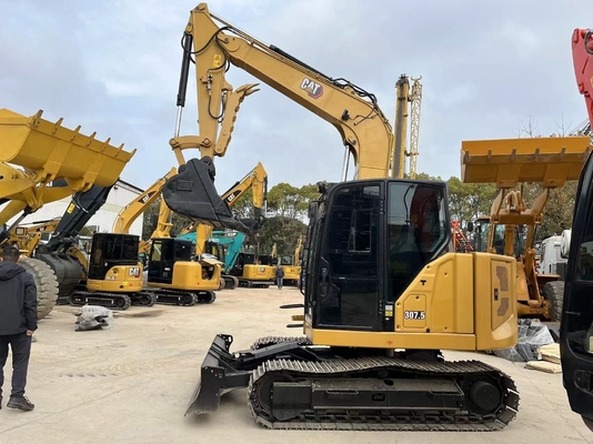 CAT 307.5 7,5 t Mini-Crawler Digger aus Japan mit Hydrauliksystem und 36 kW Leistung