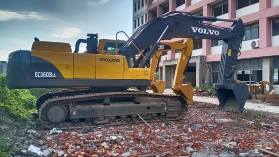 Gebrauchtes VOLVO EC360B 36TON Bagger mit geringer Arbeitszeit und gut gepflegter Lagerhaltung
